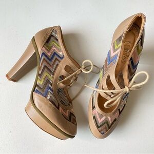Maloles Size 39.5 Tan Genuine Leather Embroidered Mesh Block Heel Lace-up Pump
